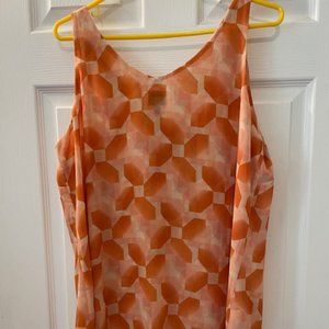 CAbi Pinwheel Top Sleeveless V-Neck Blouse size Large - Adorable